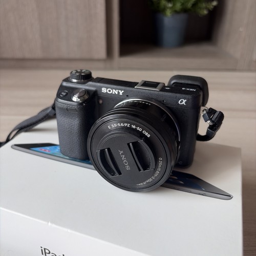 Sony nex 1mp mirrorless - 16.1mp, +