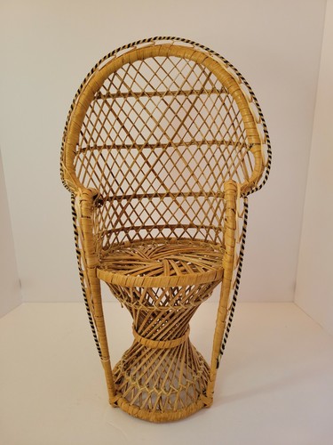 Vintage pavone vimini rattan