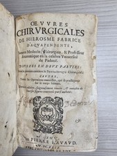 Libro antico di anatomia e