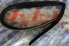 GUARNIZIONE PROFILO GOMMA SCENDENTE PORTA ANTERIORE DX FIAT UNO 89'-95' 5 PORTE
