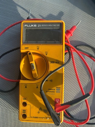 Multimetro digitale portatile