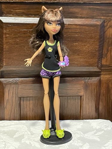 Monster high clawdeen - high, wolf