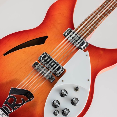 Rickenbacker 330 fireglo - 330/12, "fireglo"