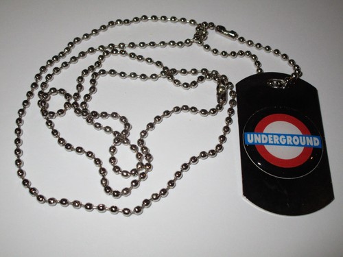 Ciondolo collana - /,