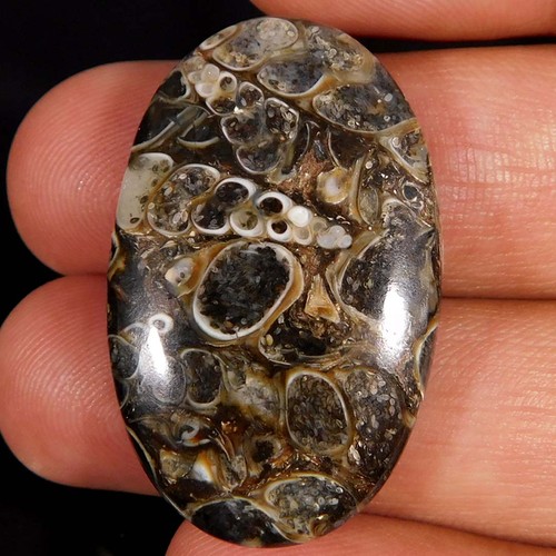 Pietra preziosa - ct.,