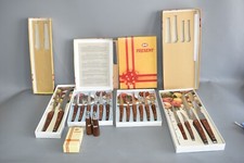 Lotto AMC PRESENT mai usati