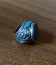Anello in argento etnico con pietre dure