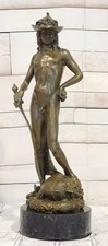 Scultura firmata Milo bronzo