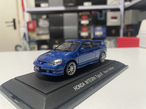Modellino auto ebbro - auto,