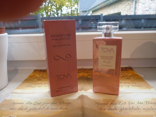 Tova signature pink - signature,