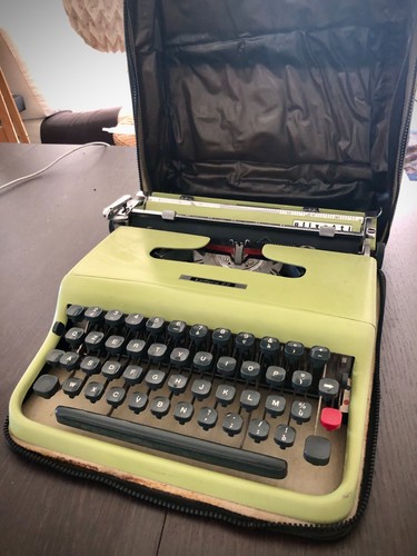 Macchina scrivere vintage - macchina,