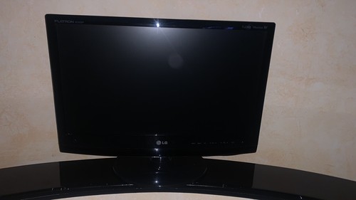Full hd - lg, 22”