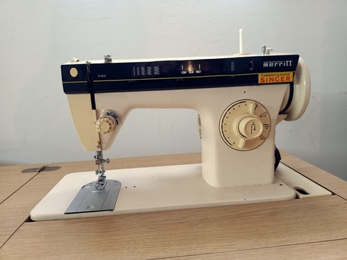 Vendo macchina cucire - vendo, da