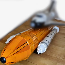 Space Shuttle Discovery 10283