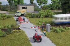 41625 Auhagen HO Passaggio a livello con barriere scala 1:87