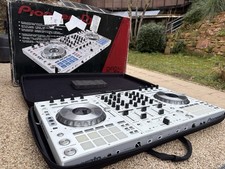 Pioneer DDJ SX W. Controller DJ edizione limitata incl. scatola originale e custodia magma