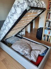 Letto singolo con cassettone