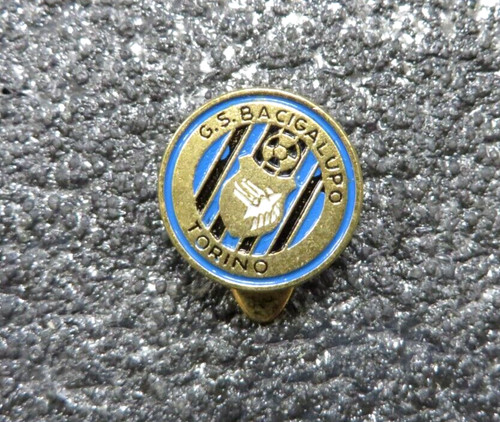 Distintivo calcio pin - distintivo,
