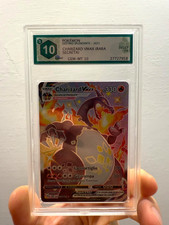 Pokémon Card Charizard VMAX