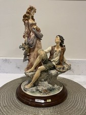 Giuseppe Armani Figurine