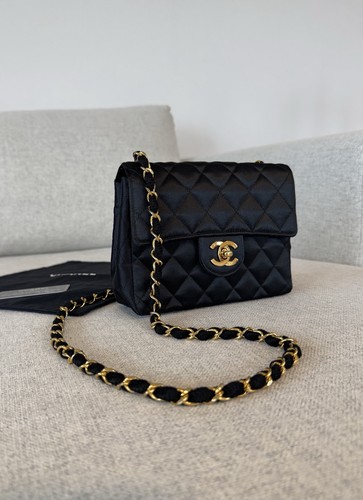 Chanel mini square - mini, classic