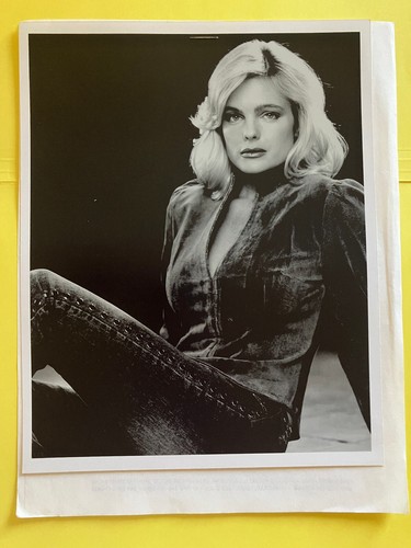 Erika eleniak playboy - erika, e.t..