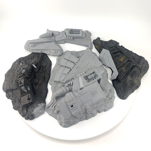 Crashed aquila lander - crashed,