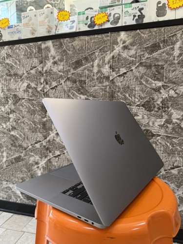 Apple macbook pro 2019 - macbook,