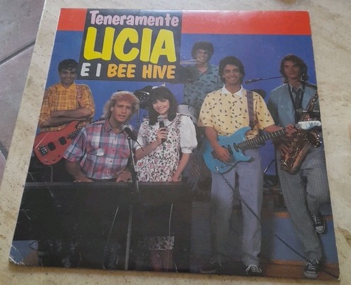 Cristina avena teneramente - d'avena/,