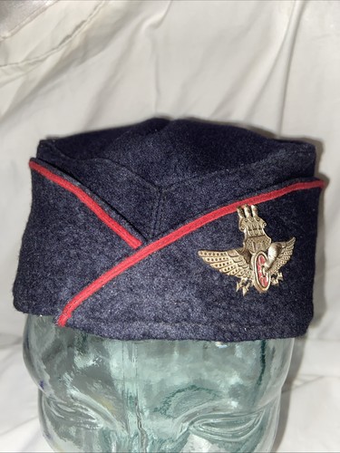Antico cappello berretto