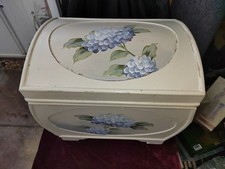 Baule portaoggetti vintage in