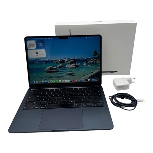 Macbook air 8c cpu - air, 13"