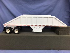 Clark & Sons Rimorchio asse