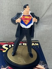 Statua Superman Forever #1
