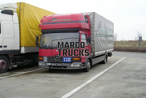 Truck photo mercedes benz - truck,