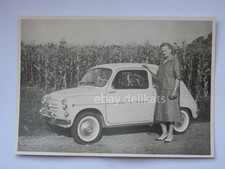 Vecchia fotografia FIAT 600