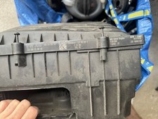 BOX SCATOLA FILTRO ARIA PER AUDI A3 Serie (8V) Diesel 1.6