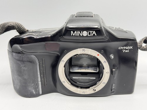 Minolta dynax 7xi - minolta,