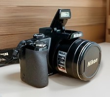 Nikon Coolpix P90 nera, ottime