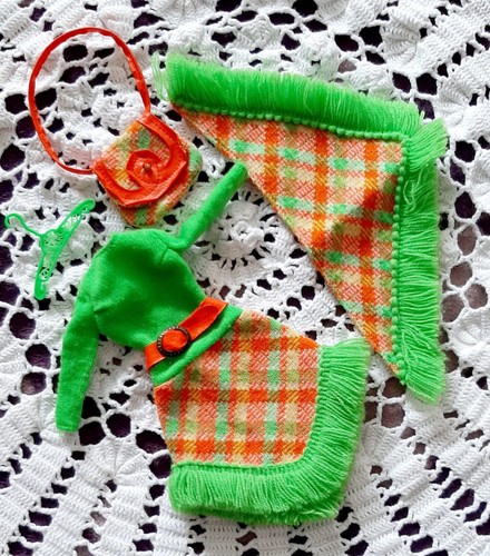 Barbie outfit mattel - outfit,