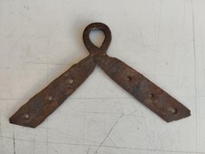 ANTICO GANCIO OCCHIELLO FORGIATO A MANO FERRO BATTUTO PER GRANDI QUADRI DIPINTI