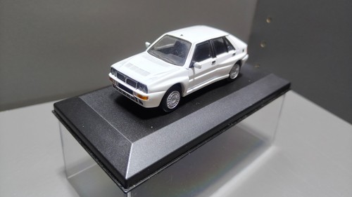 Modellino lancia delta 43 - lancia,