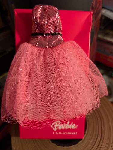 Barbie fao schwarz exclusive - barbie,
