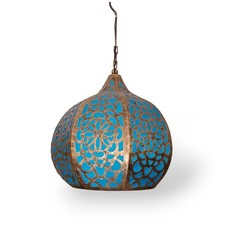 Lampadario in ferro battuto ricamato stile orientale