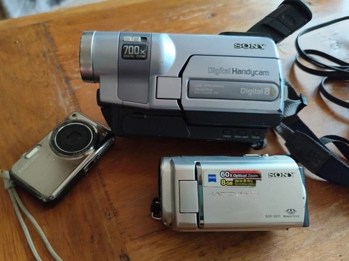 Sony handycam bundle - handycam,