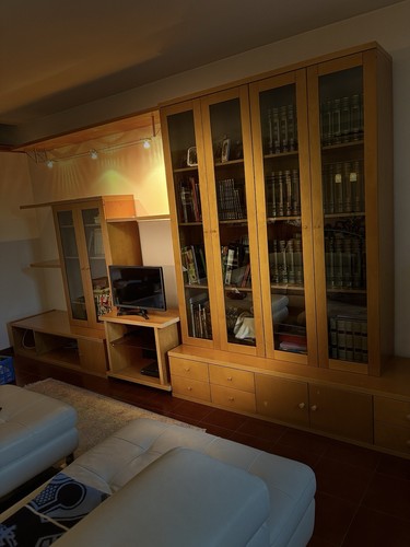 Libreria parete attrezzata