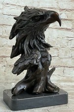 Statua In Bronzo Originale Su Marmo Di Bust Osprey Falco Aquila In Vendita
