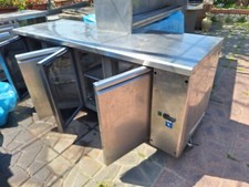 frigorifero con motore esterno per cucina  professionale