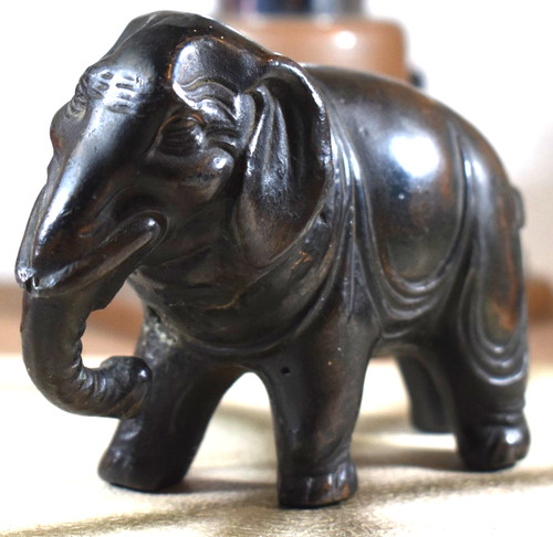 Antico elefante cinese - antico,
