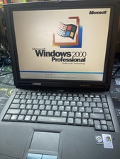 Retro Vintage Compaq Armada